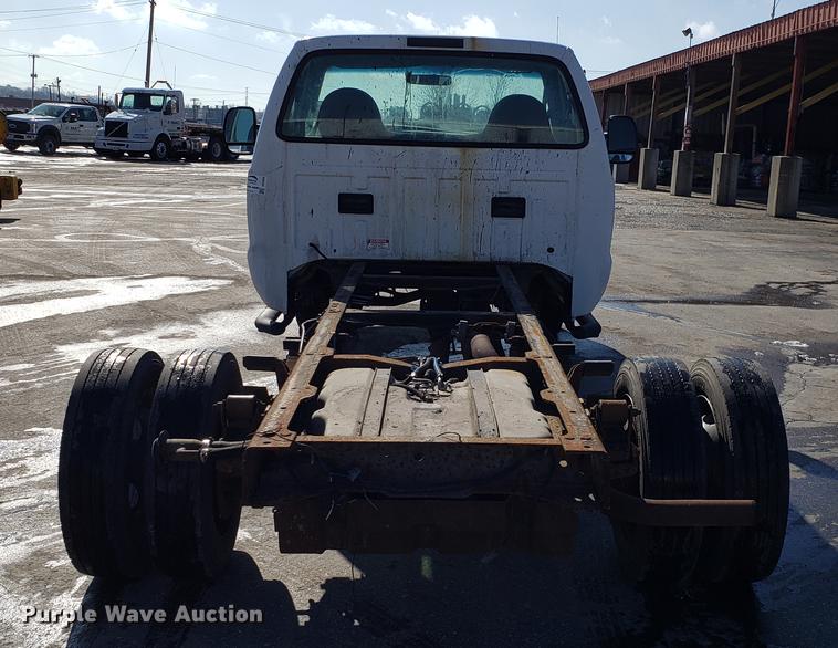 image for item DD3949 2000 Ford F450 Super Duty truck cab and chassis
