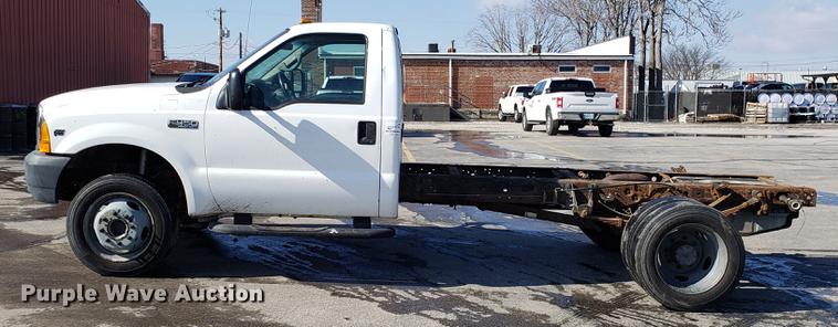 image for item DD3949 2000 Ford F450 Super Duty truck cab and chassis