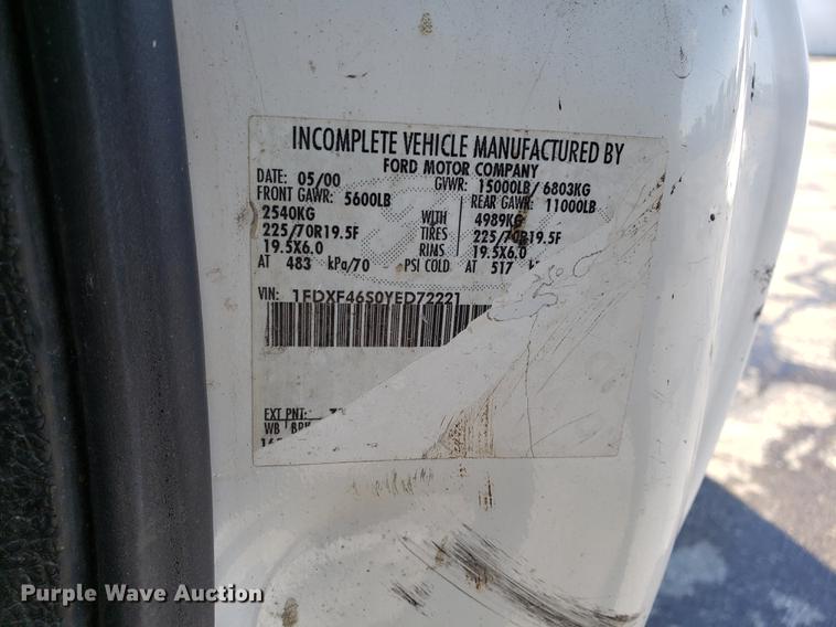 image for item DD3949 2000 Ford F450 Super Duty truck cab and chassis