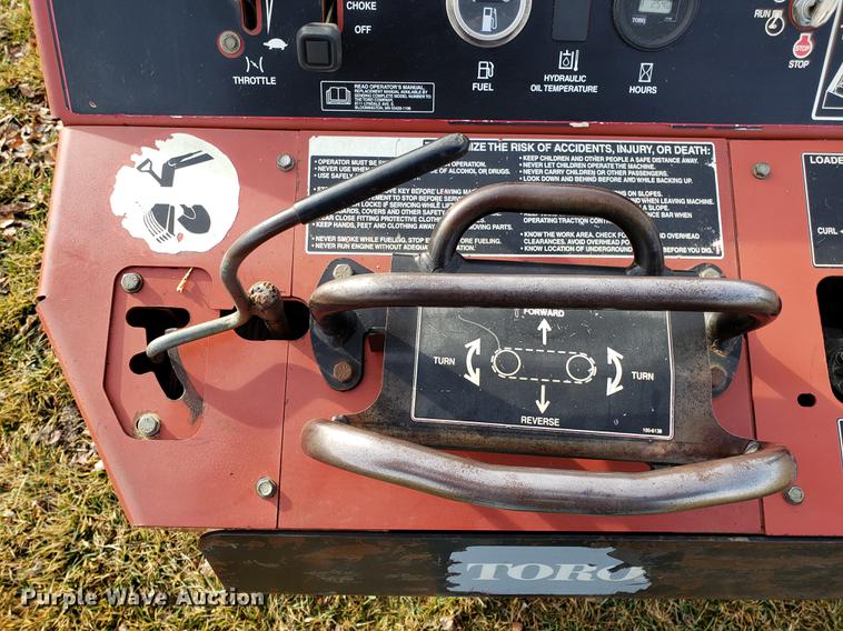 image for item DD3957 2003 Toro Dingo TX420 compact utility loader