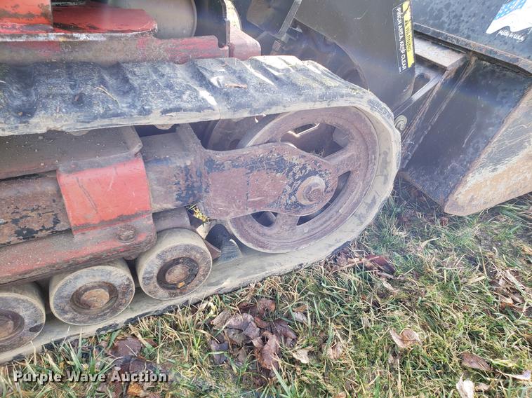 image for item DD3957 2003 Toro Dingo TX420 compact utility loader