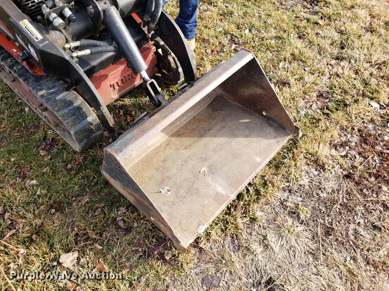 image for item DD3957 2003 Toro Dingo TX420 compact utility loader