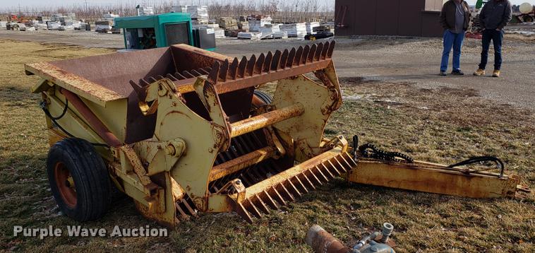 image for item DD3959 Degelman LTD R570S rock picker