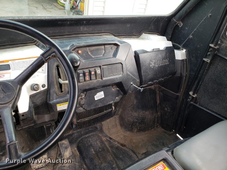 image for item DD3963 2013 Bobcat 3400 UTV