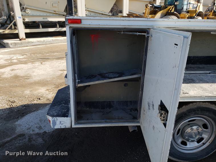 image for item DD3978 2010 Ford F350 Super Duty utility bed pickup truck