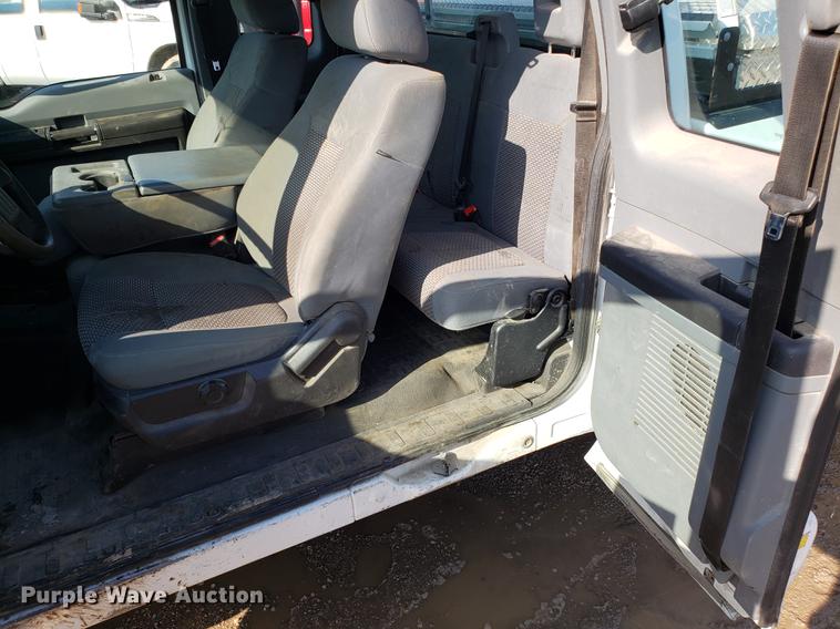 image for item DD3980 2014 Ford F250 Super Duty SuperCab pickup truck