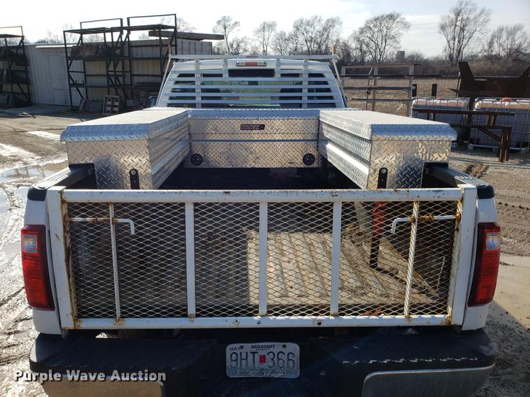 image for item DD3980 2014 Ford F250 Super Duty SuperCab pickup truck