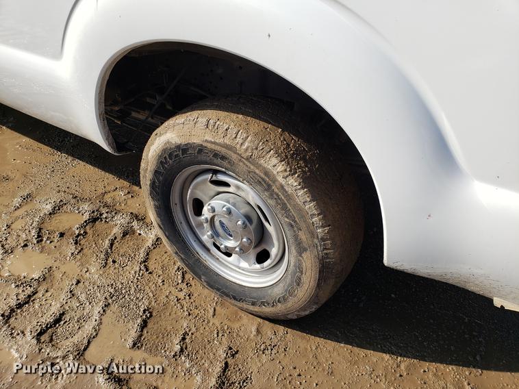 image for item DD3980 2014 Ford F250 Super Duty SuperCab pickup truck