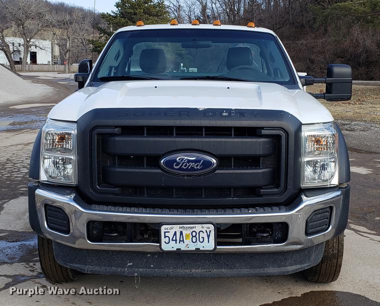 image for item DD3981 2012 Ford F450 Super Duty utility truck