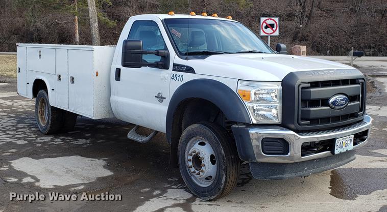 image for item DD3981 2012 Ford F450 Super Duty utility truck