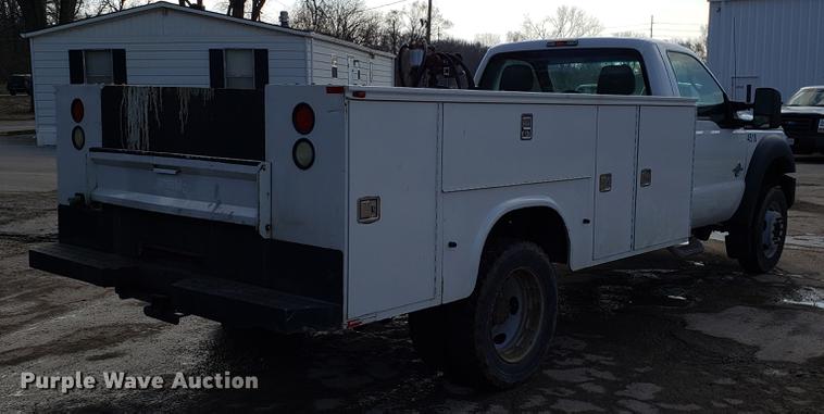 image for item DD3981 2012 Ford F450 Super Duty utility truck
