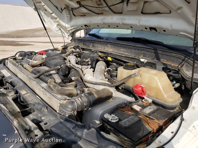 image for item DD3981 2012 Ford F450 Super Duty utility truck