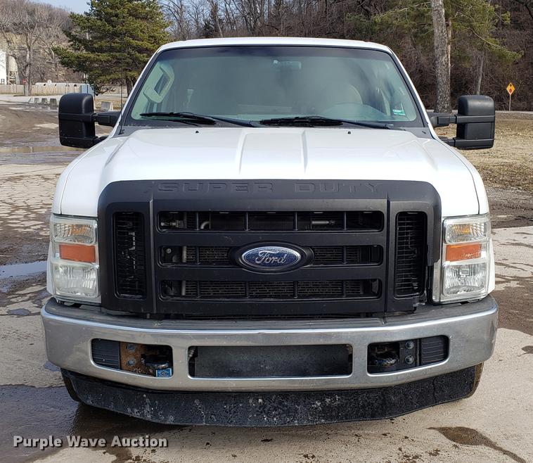 image for item DD3982 2008 Ford F250 Super Duty SuperCab pickup truck