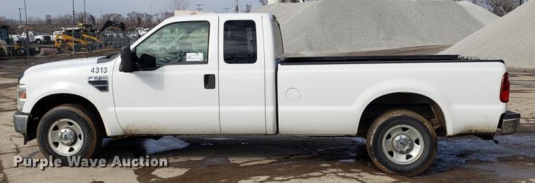 image for item DD3982 2008 Ford F250 Super Duty SuperCab pickup truck