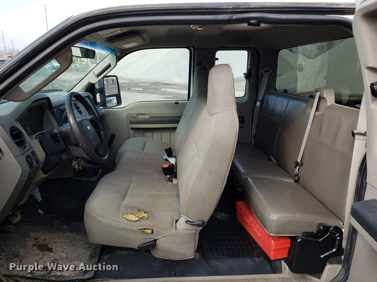 image for item DD3982 2008 Ford F250 Super Duty SuperCab pickup truck