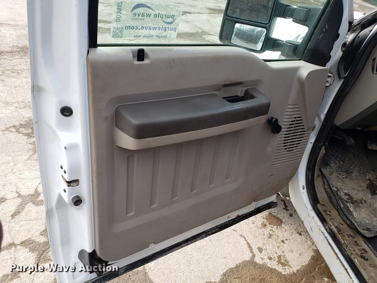 image for item DD3982 2008 Ford F250 Super Duty SuperCab pickup truck