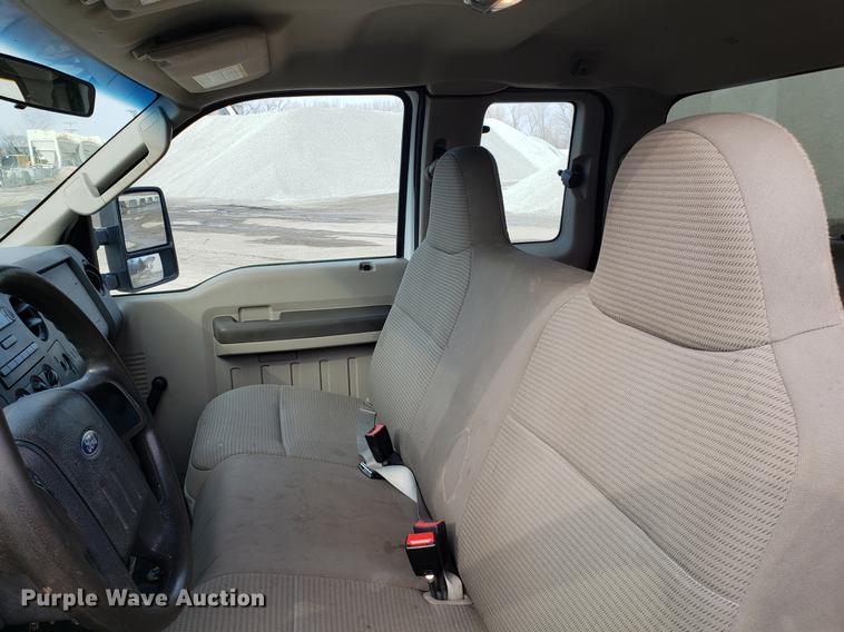 image for item DD3982 2008 Ford F250 Super Duty SuperCab pickup truck