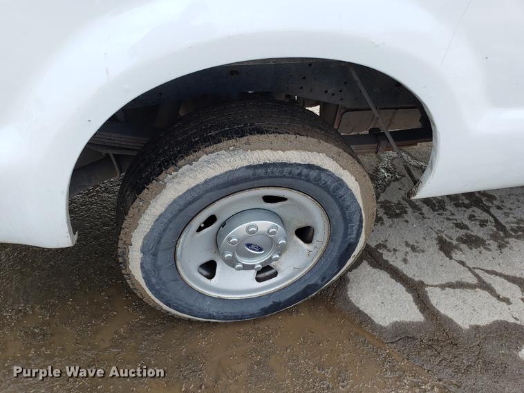 image for item DD3982 2008 Ford F250 Super Duty SuperCab pickup truck