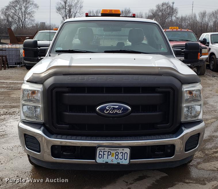 image for item DD3984 2011 Ford F250 Super Duty SuperCab pickup truck