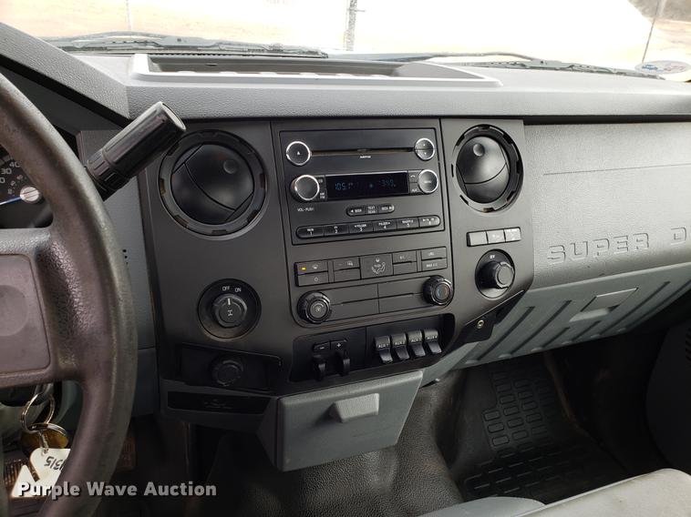 image for item DD3984 2011 Ford F250 Super Duty SuperCab pickup truck