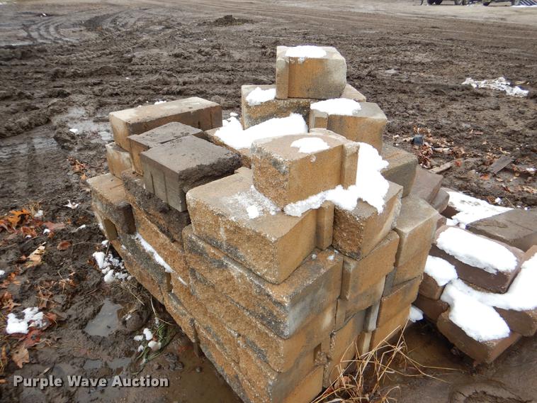 image for item DE0013 Approximately 4,400 landscape bricks, blocks, and pavers