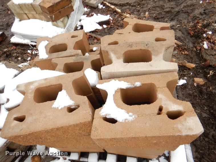 image for item DE0013 Approximately 4,400 landscape bricks, blocks, and pavers