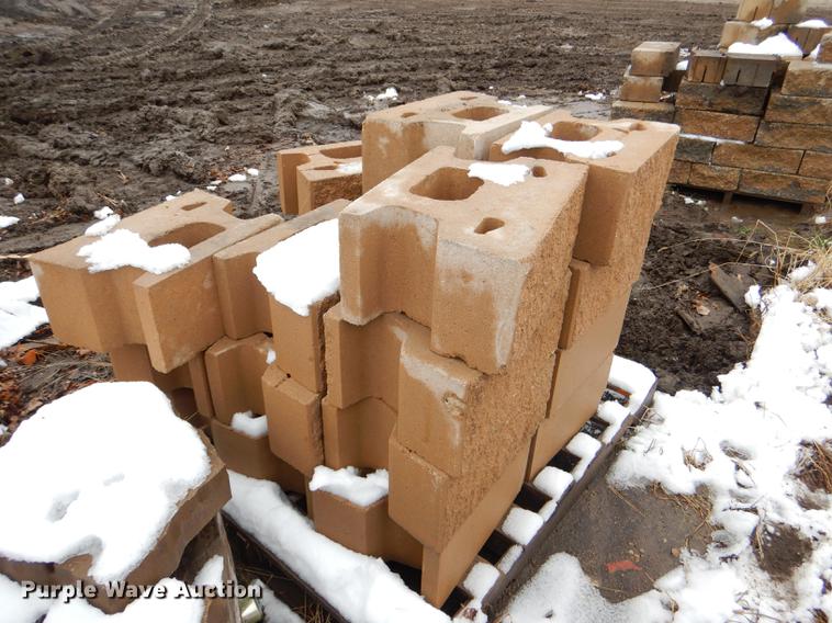 image for item DE0013 Approximately 4,400 landscape bricks, blocks, and pavers