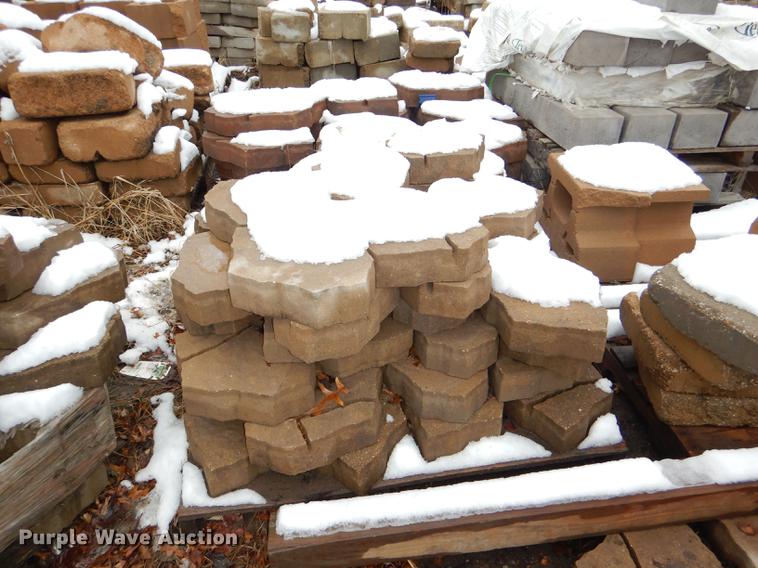 image for item DE0013 Approximately 4,400 landscape bricks, blocks, and pavers