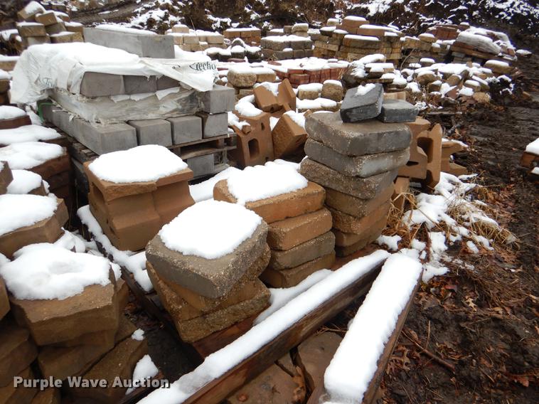 image for item DE0013 Approximately 4,400 landscape bricks, blocks, and pavers