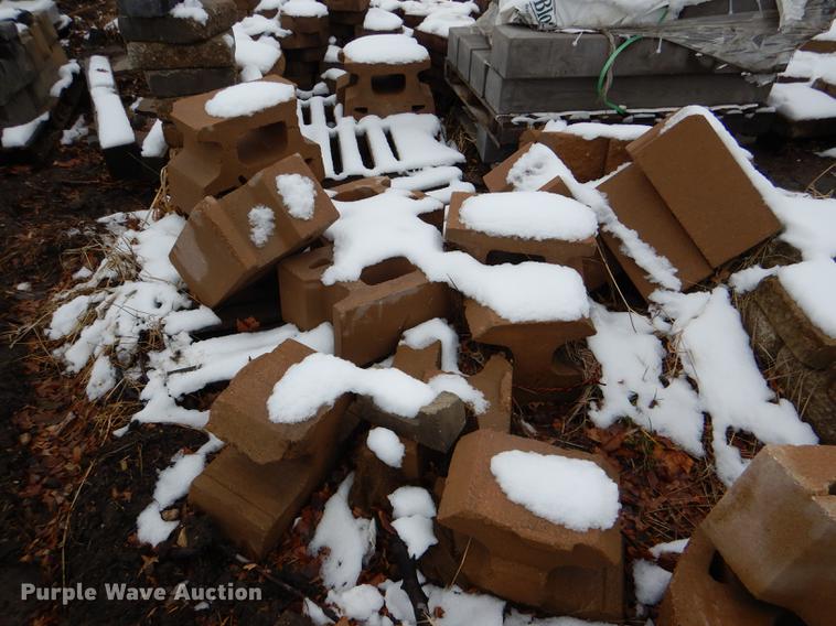 image for item DE0013 Approximately 4,400 landscape bricks, blocks, and pavers