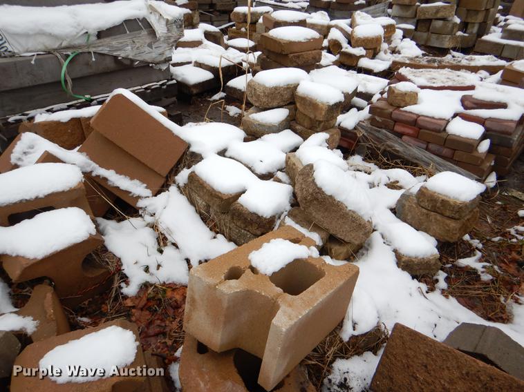 image for item DE0013 Approximately 4,400 landscape bricks, blocks, and pavers
