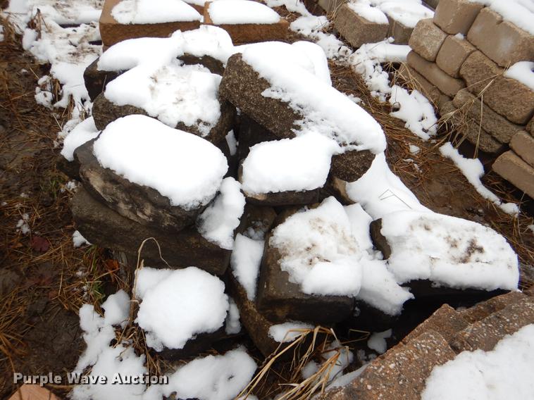 image for item DE0013 Approximately 4,400 landscape bricks, blocks, and pavers