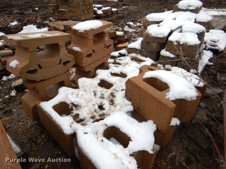 image for item DE0013 Approximately 4,400 landscape bricks, blocks, and pavers