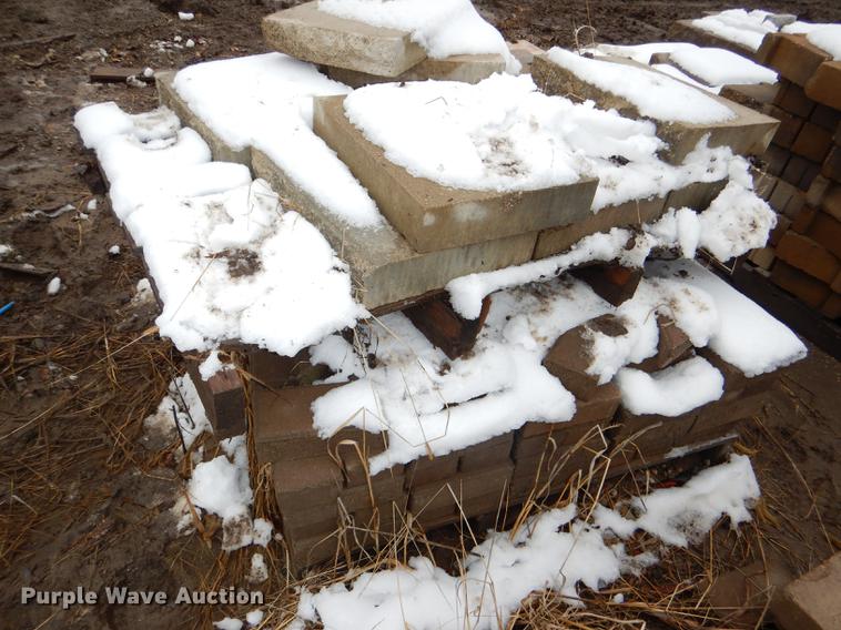 image for item DE0013 Approximately 4,400 landscape bricks, blocks, and pavers