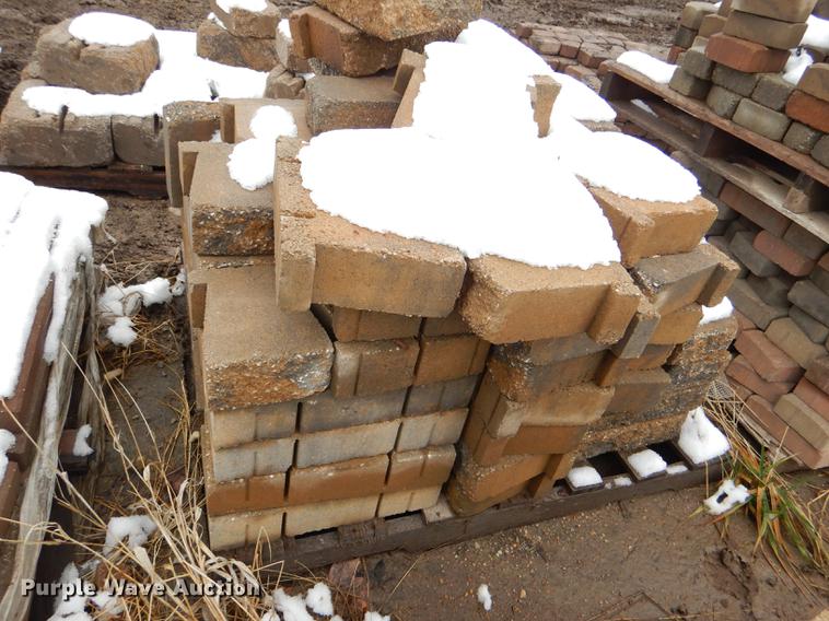 image for item DE0013 Approximately 4,400 landscape bricks, blocks, and pavers