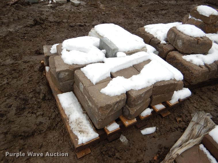 image for item DE0013 Approximately 4,400 landscape bricks, blocks, and pavers