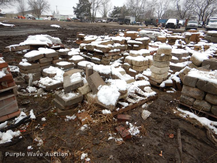 image for item DE0013 Approximately 4,400 landscape bricks, blocks, and pavers