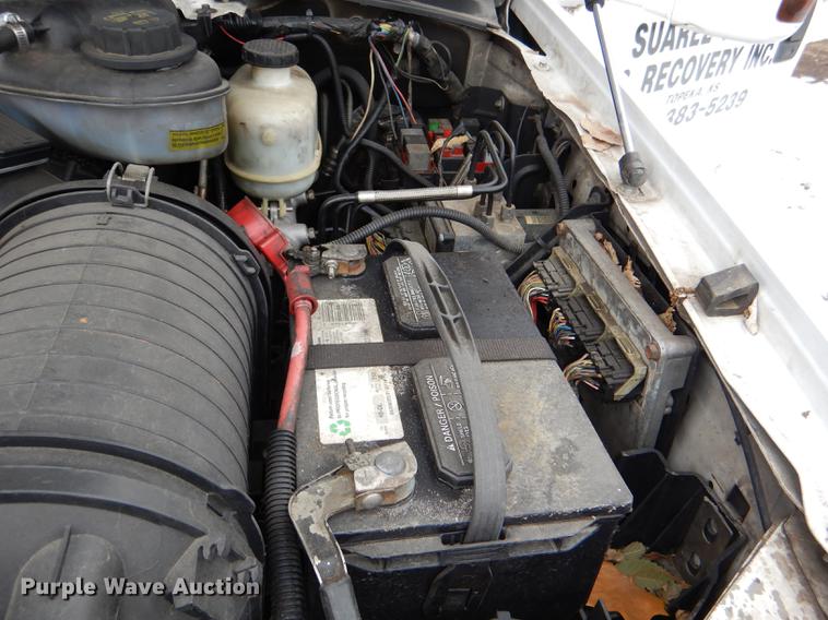 image for item DE0085 2006 Ford F450 Super Duty XLT tow truck