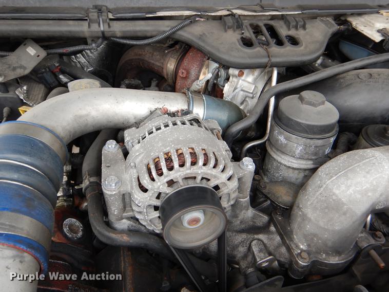 image for item DE0085 2006 Ford F450 Super Duty XLT tow truck