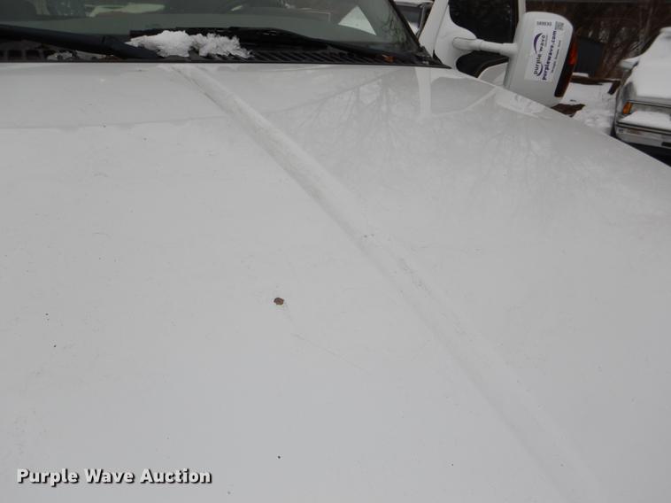 image for item DE0085 2006 Ford F450 Super Duty XLT tow truck