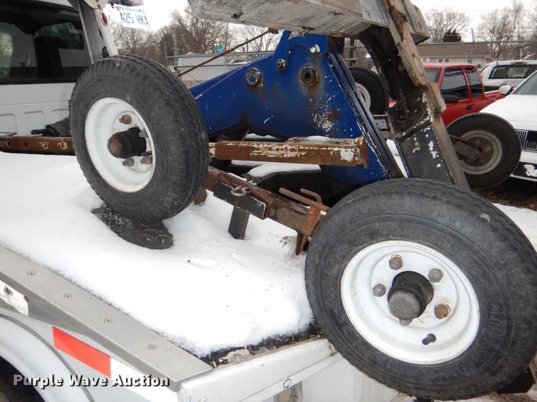 image for item DE0085 2006 Ford F450 Super Duty XLT tow truck