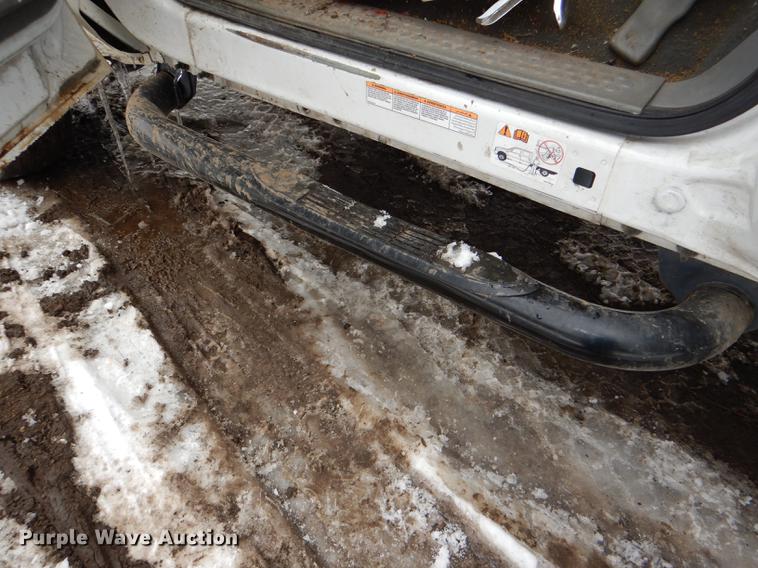 image for item DE0085 2006 Ford F450 Super Duty XLT tow truck