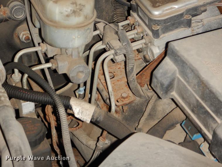 image for item DE0090 2003 Chevrolet S10 Ext. Cab pickup truck