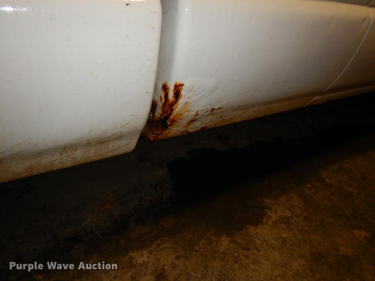 image for item DE0090 2003 Chevrolet S10 Ext. Cab pickup truck