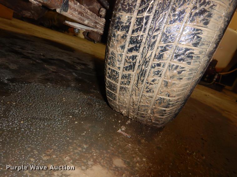 image for item DE0090 2003 Chevrolet S10 Ext. Cab pickup truck