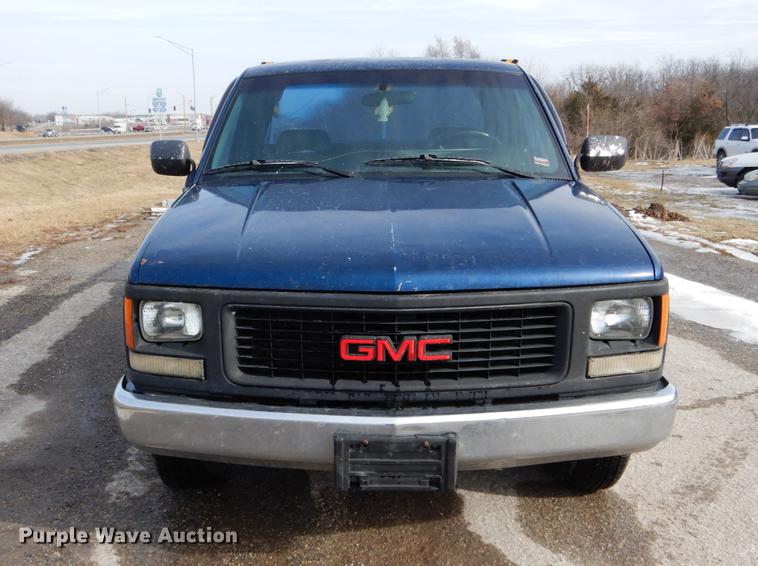 image for item DE6012 1994 GMC Sierra 1500 SLE Ext. Cab pickup truck