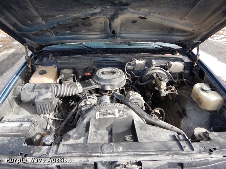 image for item DE6012 1994 GMC Sierra 1500 SLE Ext. Cab pickup truck