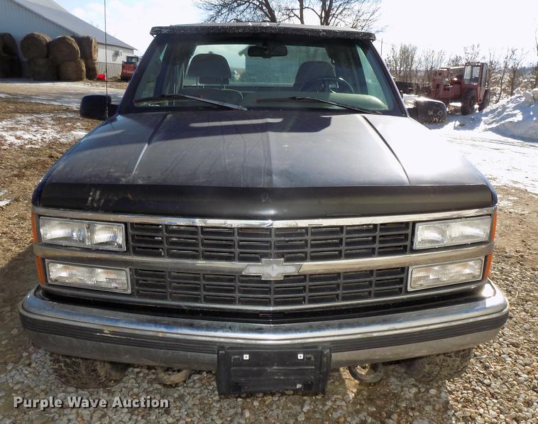 image for item DE7574 1996 Chevrolet K2500 Ext. Cab pickup truck