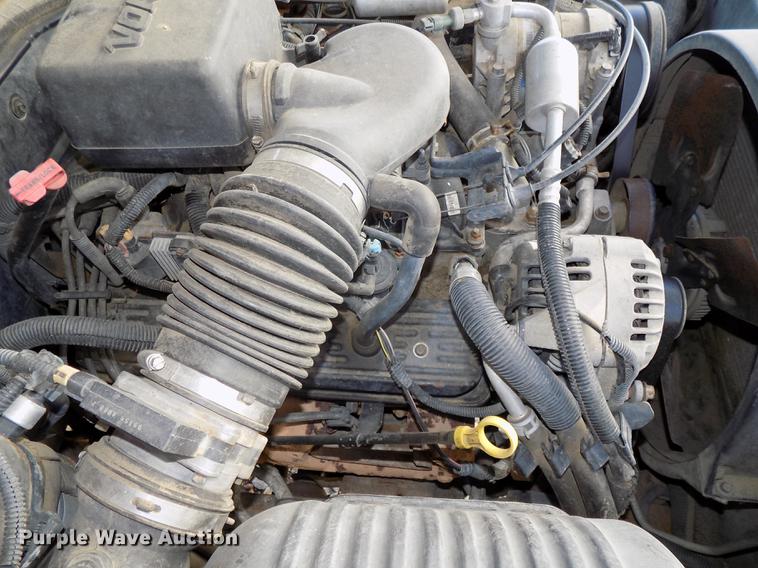 image for item DE7574 1996 Chevrolet K2500 Ext. Cab pickup truck