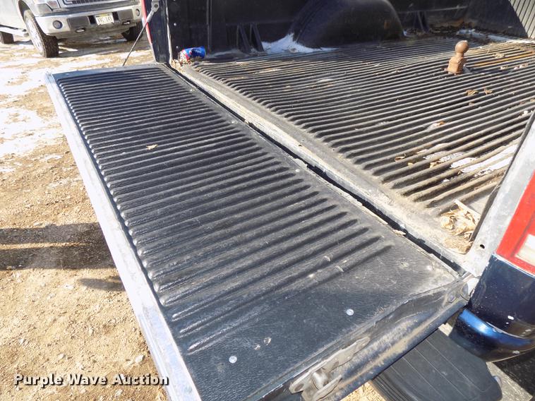 image for item DE7574 1996 Chevrolet K2500 Ext. Cab pickup truck